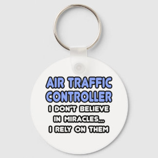 Chaveiro Milagres e controladores de tráfego aéreo