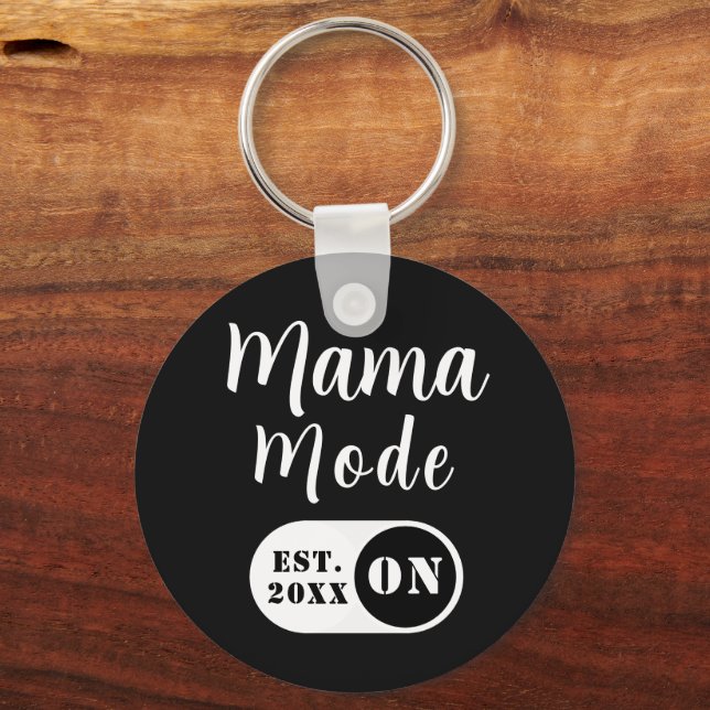 Chaveiro Modo Mamãe Personalizada LIGADO, Ano Est., Mamãe P (Frente)