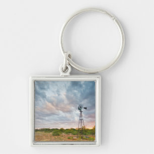 Chaveiro Moinho De Vento E Nuvens Ao Pôr Do Sol