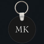 Chaveiro Monograma branco preto<br><div class="desc">Malas de Monograma Branco Preto Moderno. Belo design com texto branco de monograma inicial duplo em preto. Personalize com seu próprio texto. Seria um excelente presente para aniversários,  feriados,  graduações,  promoções,  qualquer ocasião especial ou para o dia a dia.</div>