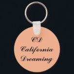 Chaveiro Monograma de Sonhos da Califórnia<br><div class="desc">Monograma do California Dreaming projetado por chaveiro</div>