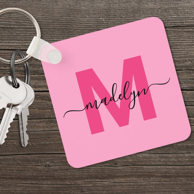 Chaveiro Monograma do Nome do Script Girassol Rosa Quente (Hot Pink Girly Script Name Monogram keychain)