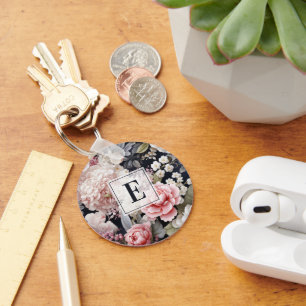 Chaveiro Monograma Floral de Cinzas Rosa Elegante