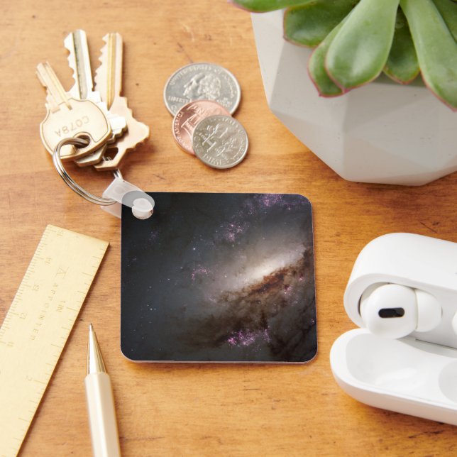 Chaveiro Ngc 4258 Em Formação Estelar Intensa. (Mesa)