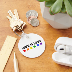 Chaveiro O Amor É Orgulho Mínimo Arco-Íris