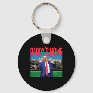 Chaveiro O Papai Está em Casa Trump Rosa Trump 2024 Leve a