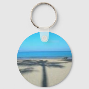 Chaveiro Palm tree and beach