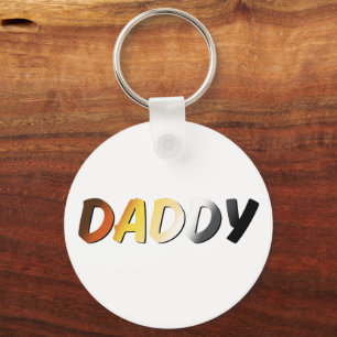 Chaveiro Papai em Cores de Orgulho Urso – Design Gay Urso O