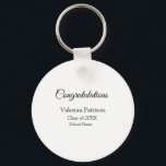 Chaveiro Parabéns formando adicionar nome da escola simples<br><div class="desc">Design</div>