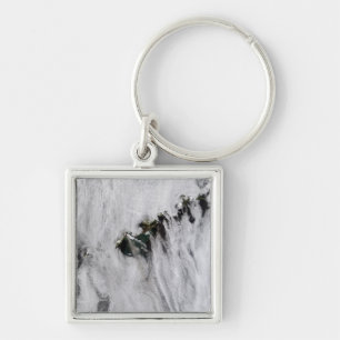 Chaveiro Penas do vulcão de Okmok, ilhas Aleutian