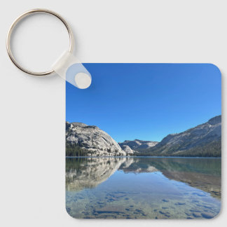 Chaveiro Pingente com o Lago Tenaya no Yosemite