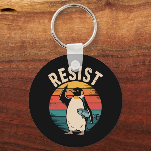Chaveiro Pinguim Engraçado Resiste Protesto Contra Tarifas (Frente)