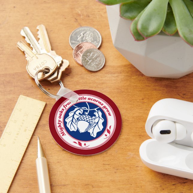 Chaveiro Poderosos carvalhos de pequenas bolotas crescem em (Mesa)