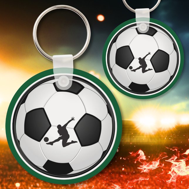 Chaveiro Pulseiras de futebol personalizadas verdes, branca (Soccer party favors, for boys. Green, white, black soccer favors are cheap gifts for soccer players.)