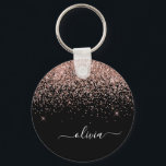 Chaveiro Rapariga do Monograma de Script Brilhante Cor-de-r<br><div class="desc">Preto e Rosa Dourado - Chaveiros com nomes de Monograma (Cadeia-Chave) de Script Glitter de Estirpe Cor-de-Rosa Esbranquiçada. Isto faz o doce e perfeito aniversário de 16 anos, casamento, chá de panela, aniversário, chá de fraldas ou festa de solteira presente para alguém que ama luxo de luxo e estilos quíticos....</div>