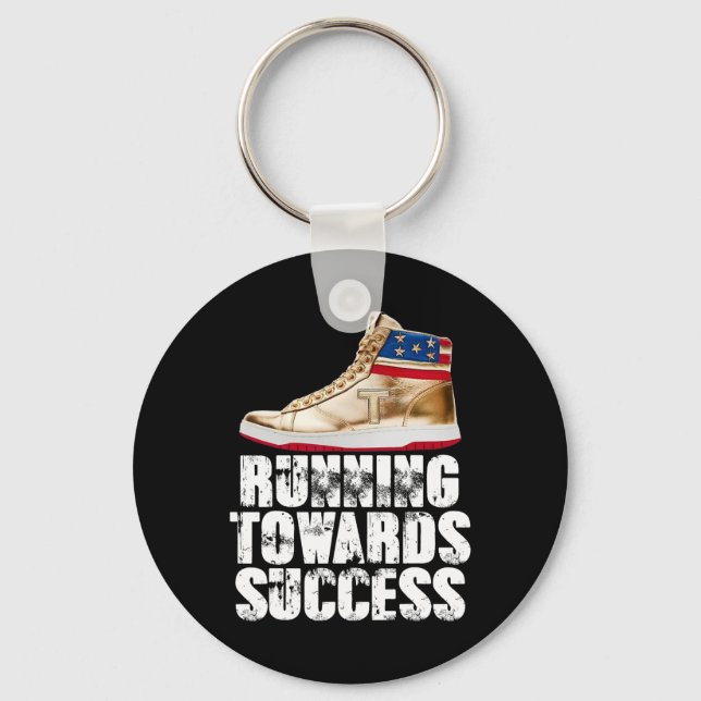 Chaveiro Running Towards Success Trump Sneakers Republican  (Frente)