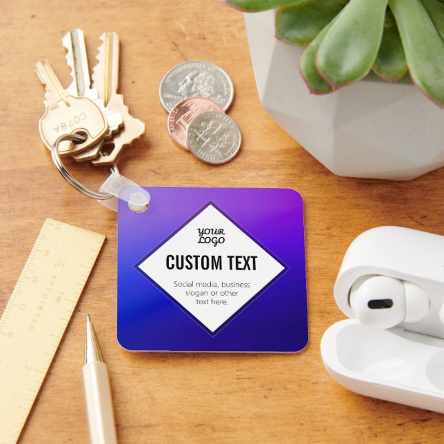 Chaveiro Seu Logotipo e Texto Personalizável | Roxo Ombre (Mesa)