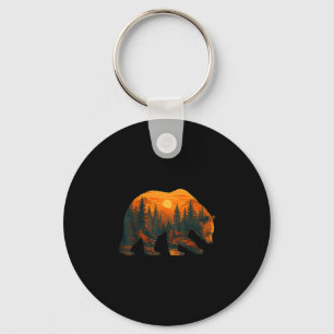 Chaveiro Silhueta de urso com paisagem florestal e pôr do s