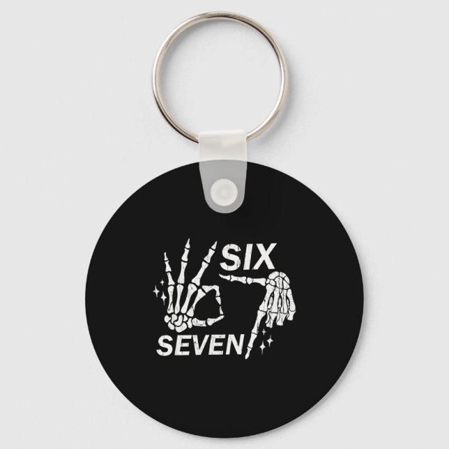 Chaveiro Six Seven 6 7, Skeleton Hands, Soky Skull  (Frente)