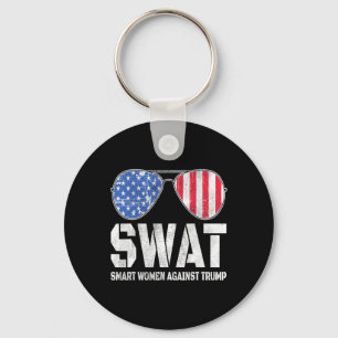 Chaveiro Smart Women Against Trump Engraçado Anti-Trump 202