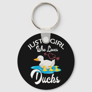 Chaveiro Só Uma Menina Que Ama O Dono Do Pato Dando Present