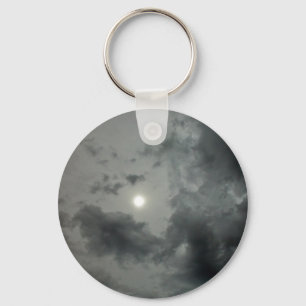 Chaveiro Sol obscuro com duas camadas de nuvem