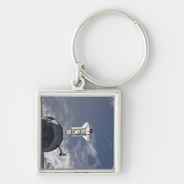 Chaveiro Space Shuttle Atlantis e uma nave espacial russa (Frente)