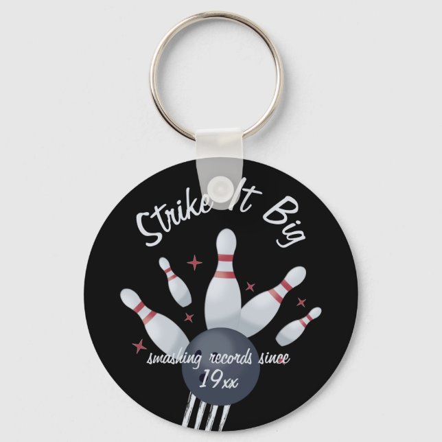 Chaveiro Strike it Big - Bowling Ball Smashing Into Pins (Frente)