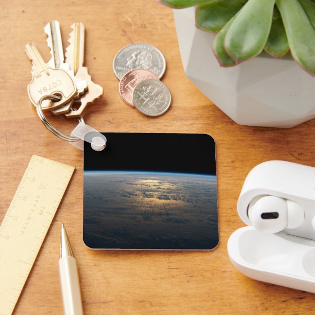 Chaveiro Sunglint Beams De Um Pacífico Sul Parcialmente Nub (Mesa)