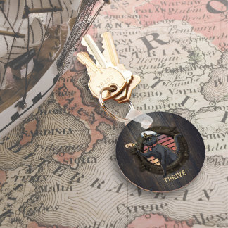 Chaveiro Sunset de Gato Negro: Uma Viagem para Prosperar