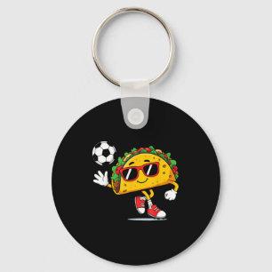 Chaveiro Taco jogando futebol mexicano cinco de maio chapéu