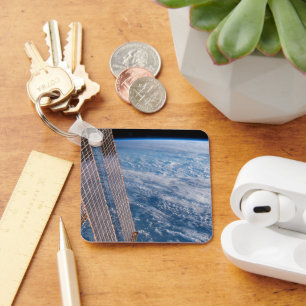 Chaveiro Tasman E Mares De Coral Cobrados Por Nuvens.