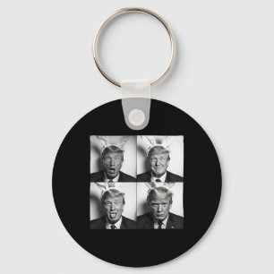 Chaveiro Trump Cabine de Fotos Com Orelhas de Coelho da Pás