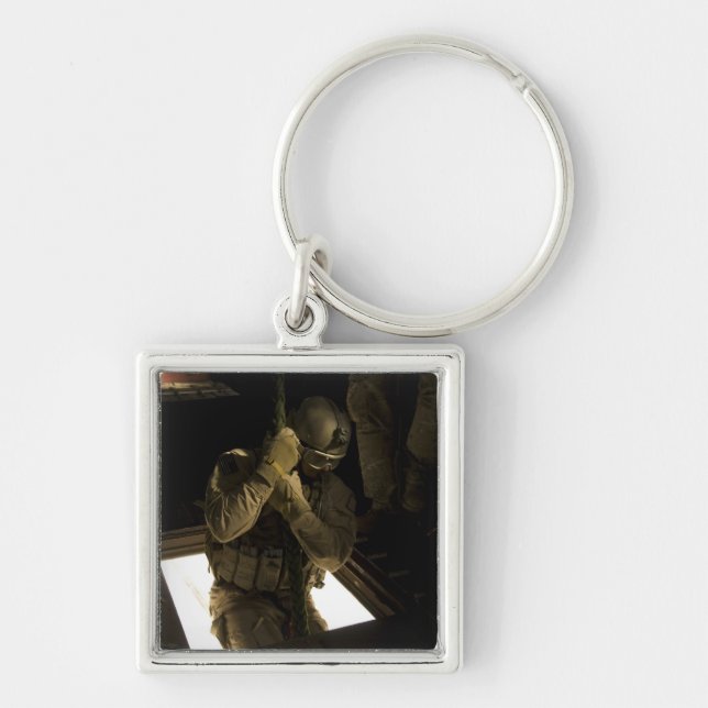 Chaveiro Um assistente da Força Aérea dos EUA começa sua de (Frente)