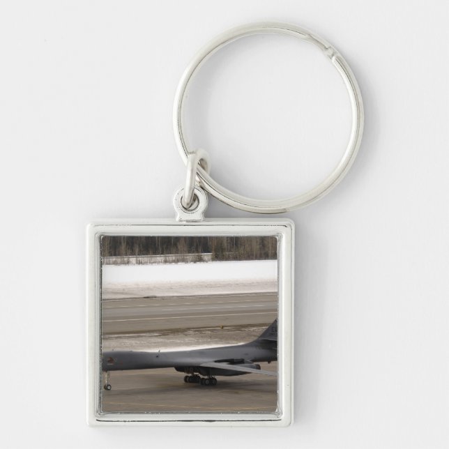 Chaveiro Um B-1B Lancer executa um toque e vai (Frente)