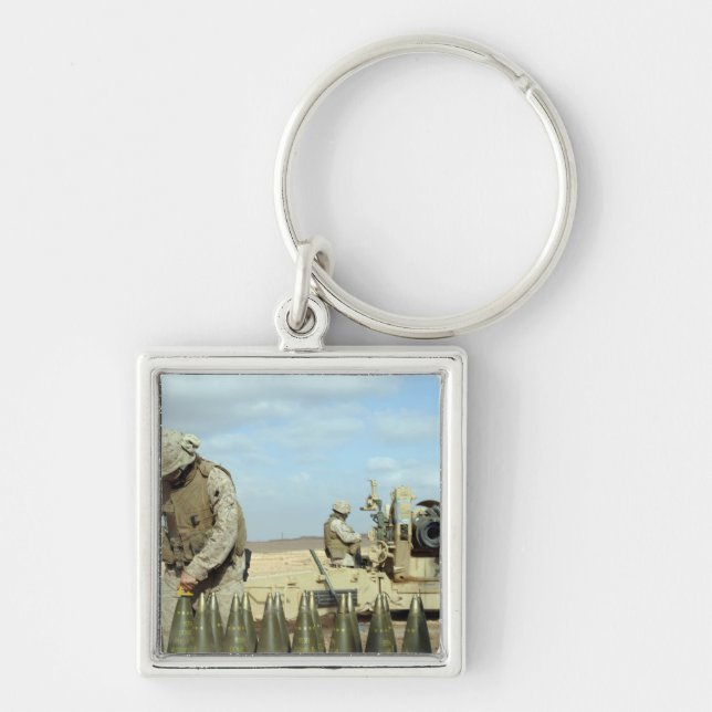 Chaveiro Um fuzileiro norte-americano prepara arredondament (Frente)