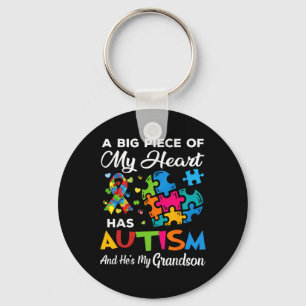 Chaveiro Um grande pedaço do meu coração tem autismo e ele