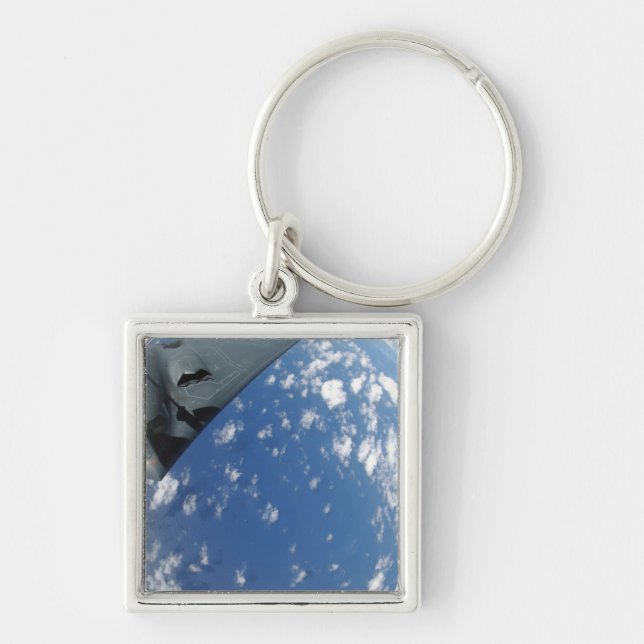 Chaveiro Um KC-135 Stratotanker reabastece um Espírito B-2 (Frente)