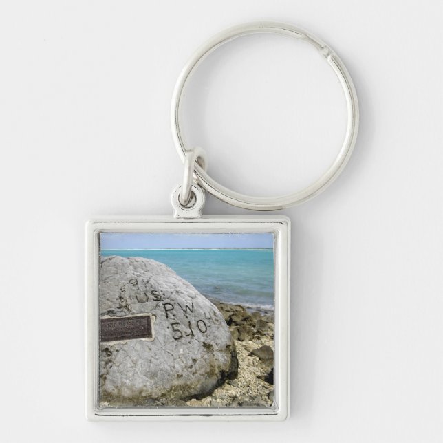 Chaveiro Um memorial aos prisioneiros de guerra na Ilha Aco (Frente)