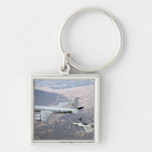 Chaveiro Um Raptor F-22 recebe combustível de um KC-135