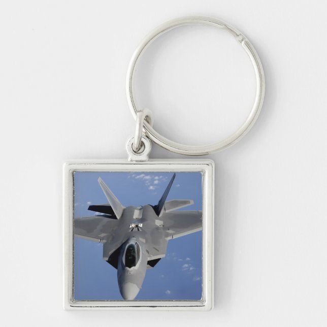 Chaveiro Um Raptor F-22 se move para a posição para receber (Frente)