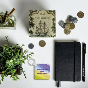 Chaveiro Uma porta abre dizendo lavanda da sabedoria