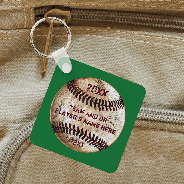 Chaveiro Verdes Personalizadas, Ideias De Presente De Baseb (Personalized baseball gifts for team. Cheap baseball favors, souvenirs. End of baseball season gifts)