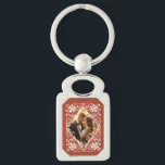 Chaveiro Vermelho de Foto do Casal Romântico<br><div class="desc">Este chaveiro de metal tem uma adorável design de aquarela com uma borda floral branca num pano de fundo vermelho quente e sujo. Você pode trocar a foto por uma sua. É uma escolha excelente para um presente especial para ajudar um ente querido a guardar memórias felizes.</div>