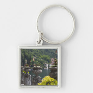 Chaveiro Villa Monastero, jardins e orla do lago, Varenna,
