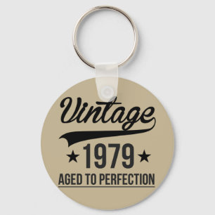 Chaveiro Vintage 1979 Com Idade Até Perfecção