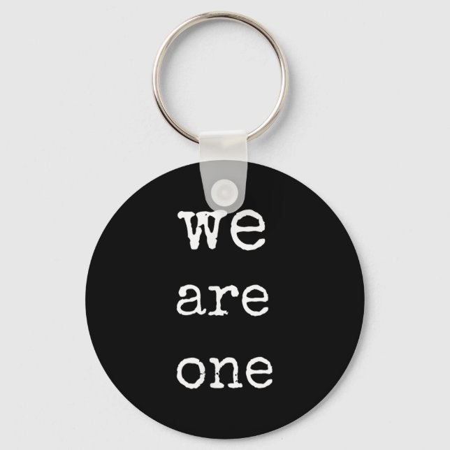 Chaveiro We Are One Men Graphic Insre Tee Sitive Message  (Frente)