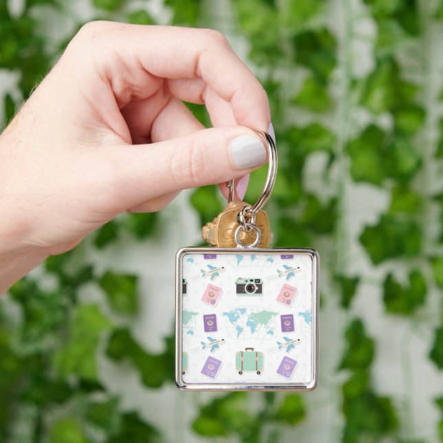 Chaveiro Whimsical Travel Doodle Keychain – Cute Adventure (Mão)