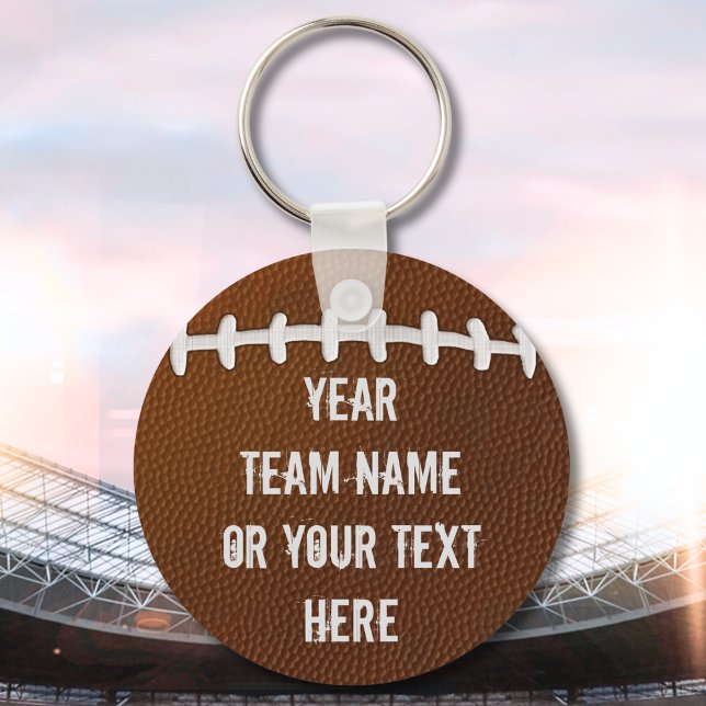 Chaveiros de futebol em massa PERSONALIZADOS para  (Personalized Football Team Gifts. Football bag tags. Football team gifts cheap. Football goodies.)