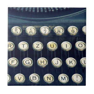 Chaves de teclado velhas da máquina de escrever d
